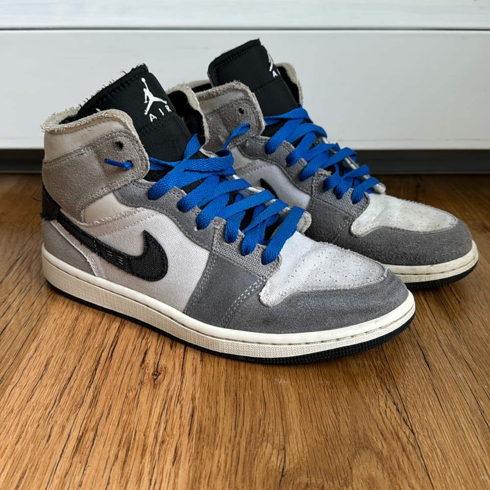 Jordan Mens Air 1 Mid Se Craft - Cement Grey/White/Tech Grey/Black - Size 8